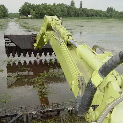 AMPHIBEX | The most versatile and complete range of amphibious dredgers in the world.