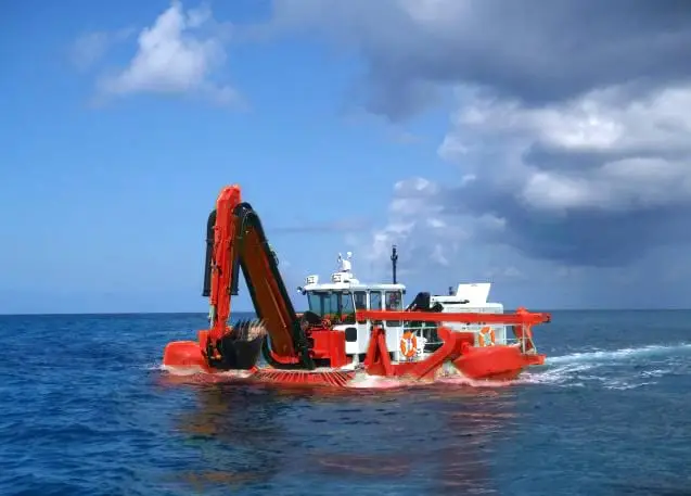 AMPHIBEX | The most versatile and complete range of amphibious dredgers in the world.